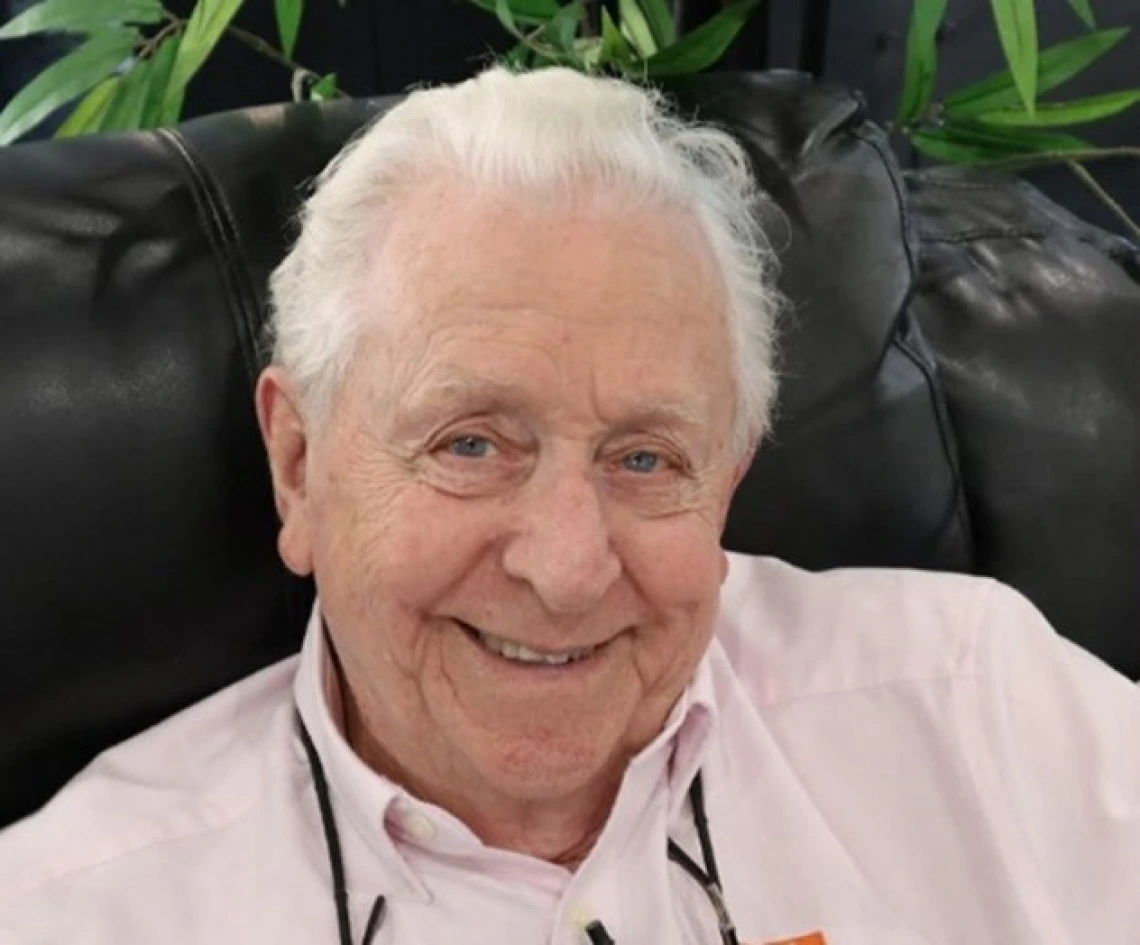 Bob Jones